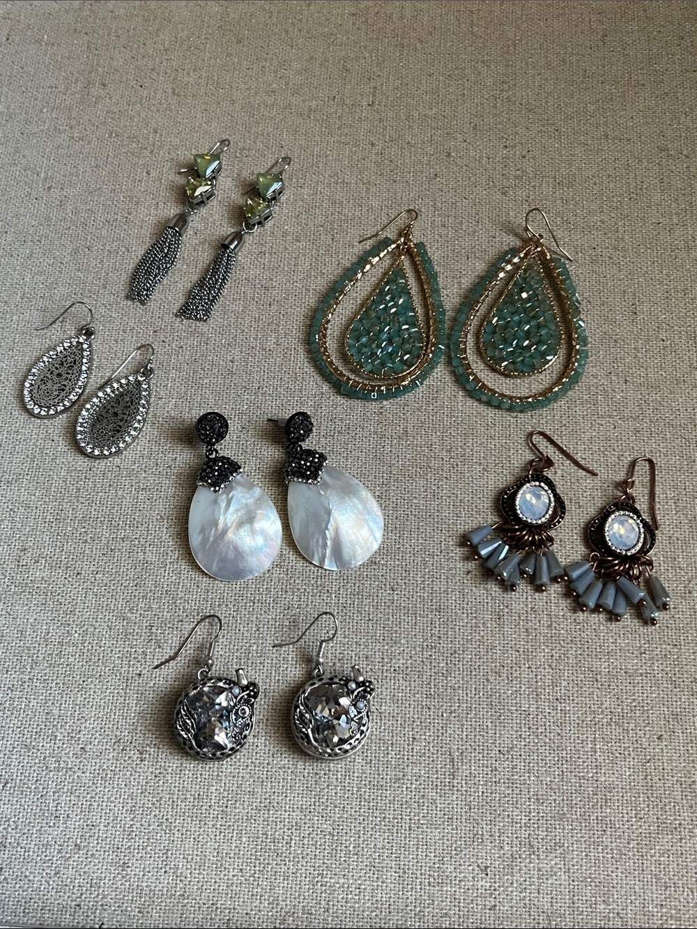 Elegant Vintage-Style Set of Six Tear Drop Earrings-Like New